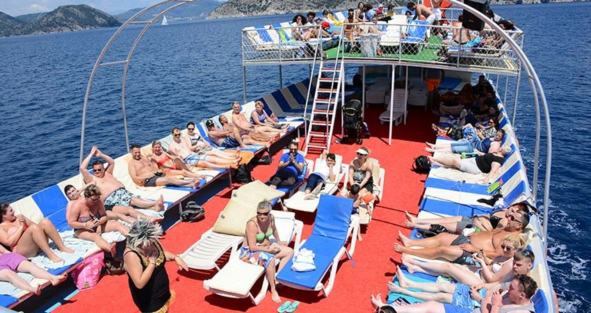 ibrox bar marmaris boat trips