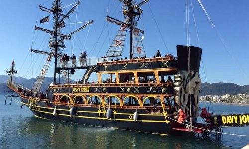 Marmaris Davy Jones Pirate Boat Trip